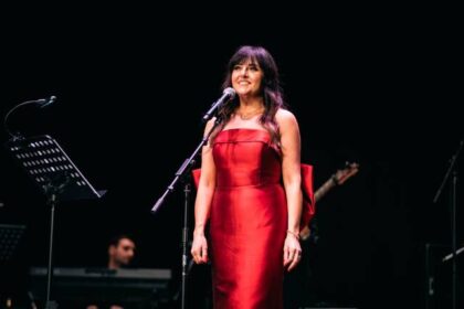 alt="dubai-artist-maya-explores-why-arabic-and-jazz-music-work-perfectly-together"