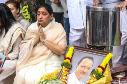 alt="sunetra-pawar-to-be-sworn-in-as-maharashtra-deputy-chief-minister-today"