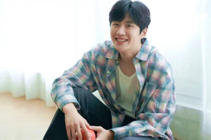 alt="kim-seon-ho-explains-absence-from-hometown"