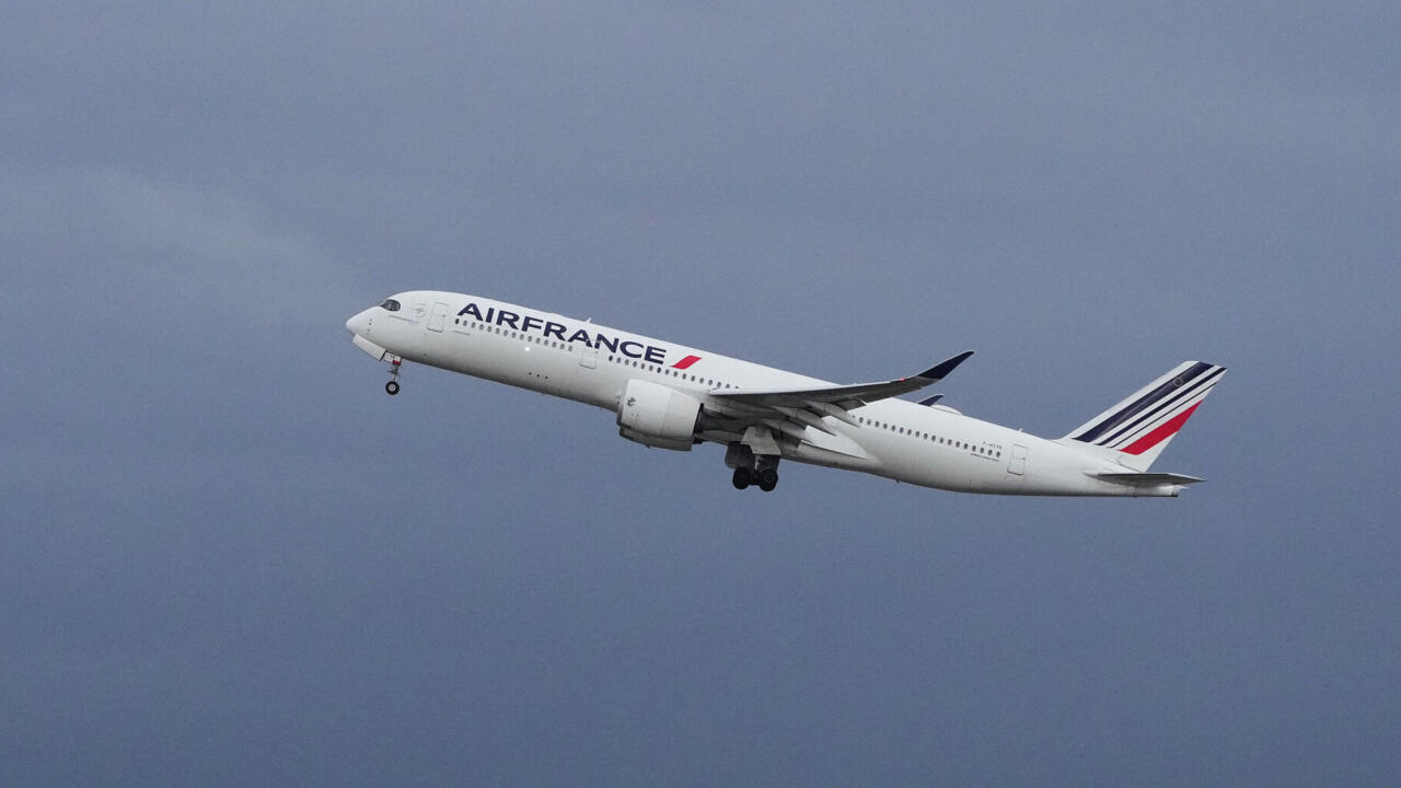 alt="air-france-suspends-all-flights-to-dubai-amid-regional-tensions"