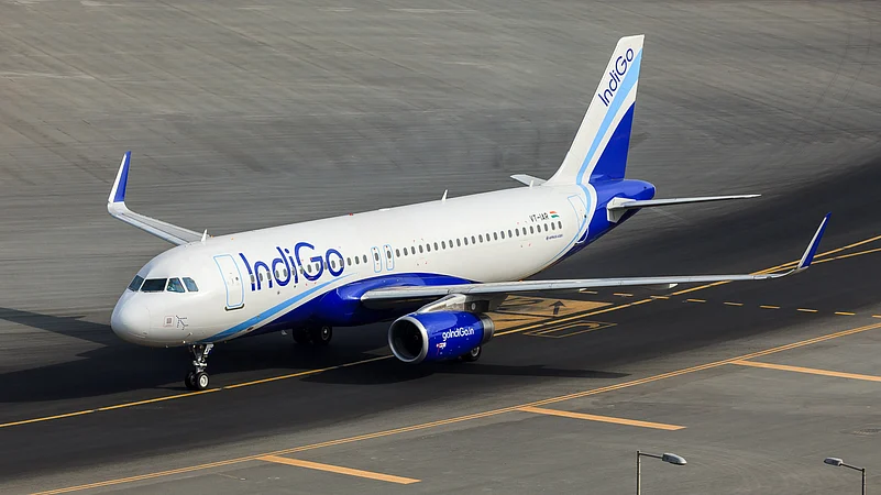 alt="indian-regulator-fines-indigo-rs-222-million-for-major-december-flight-disruptions"