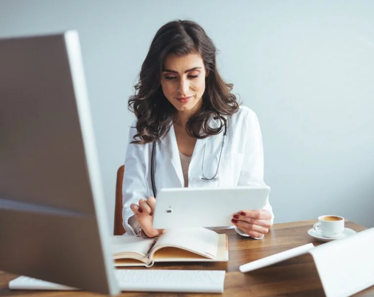 alt="uae-doctors-recommend-a-30-day-dry-month-before-ramadan"