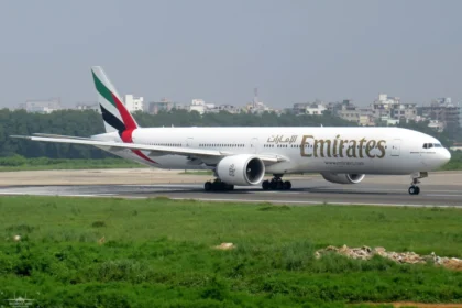 alt="emirates-flight-from-dubai-to-newcastle-diverts-to-edinburgh-after-emergency-alert"