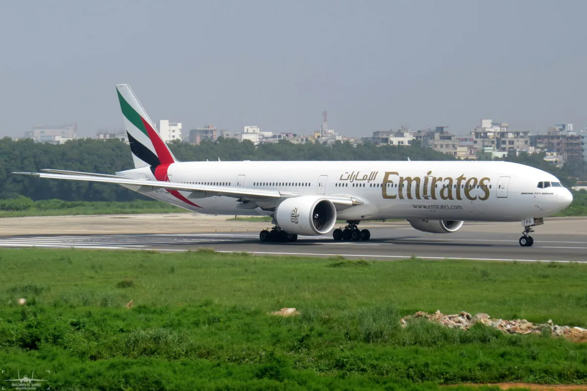 alt="emirates-flight-from-dubai-to-newcastle-diverts-to-edinburgh-after-emergency-alert"