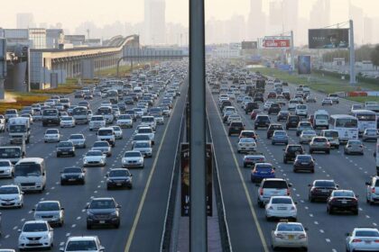 alt="heavy-traffic-and-accidents-cause-major-delays-for-sharjah-dubai-commuters"