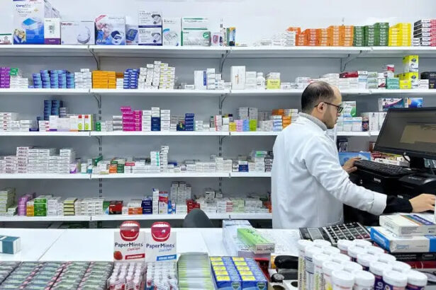 alt="saudi-arabia-fines-10-pharmacies-sr1-7-million-over-drug-tracking-violations"