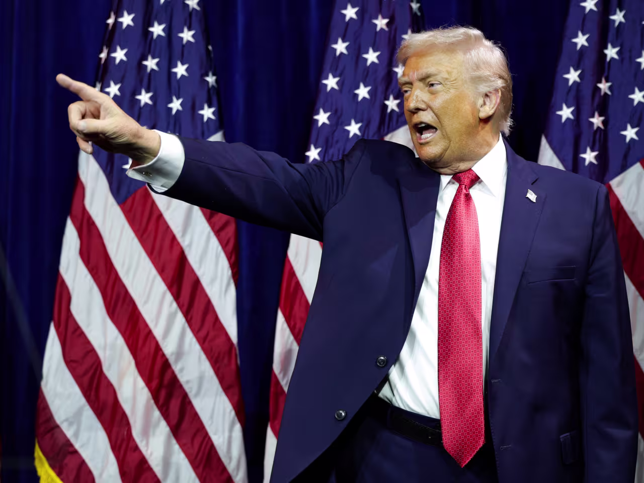 alt="trump-claims-venezuela-deal-for-50-million-barrels-of-oil-says-hell-control-proceeds"