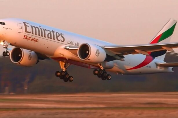 alt="dubai-customs-and-emirates-skycargo-announce-major-system-integration"