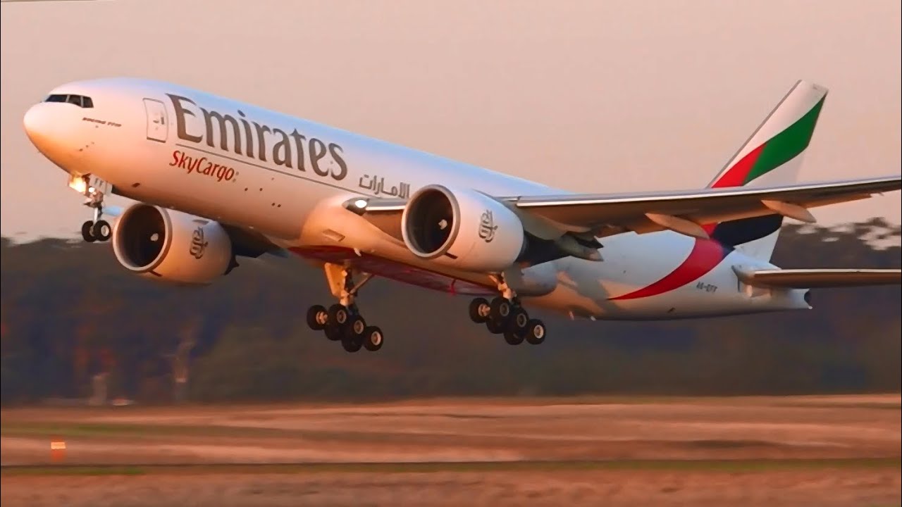 alt="dubai-customs-and-emirates-skycargo-announce-major-system-integration"