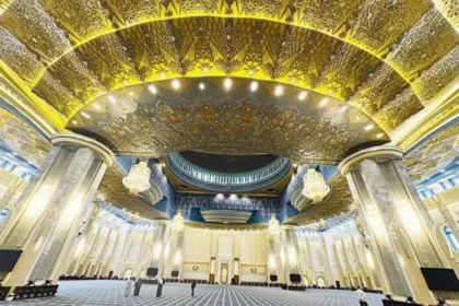 alt="https://gulfnews.com/world/gulf/kuwait/kuwait-restricts-leave-for-imams-muezzins-during-ramadan-2026-1.500405532"