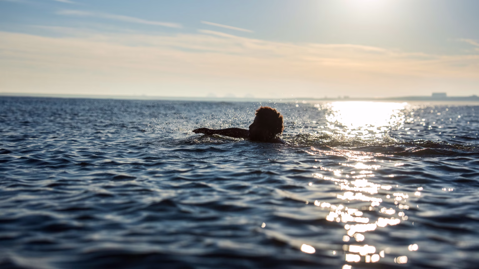 alt="a-teenager-performs-a-heroic-four-hour-swim-to-rescue-his-family"